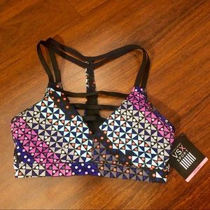 NWT VS Sports Bra